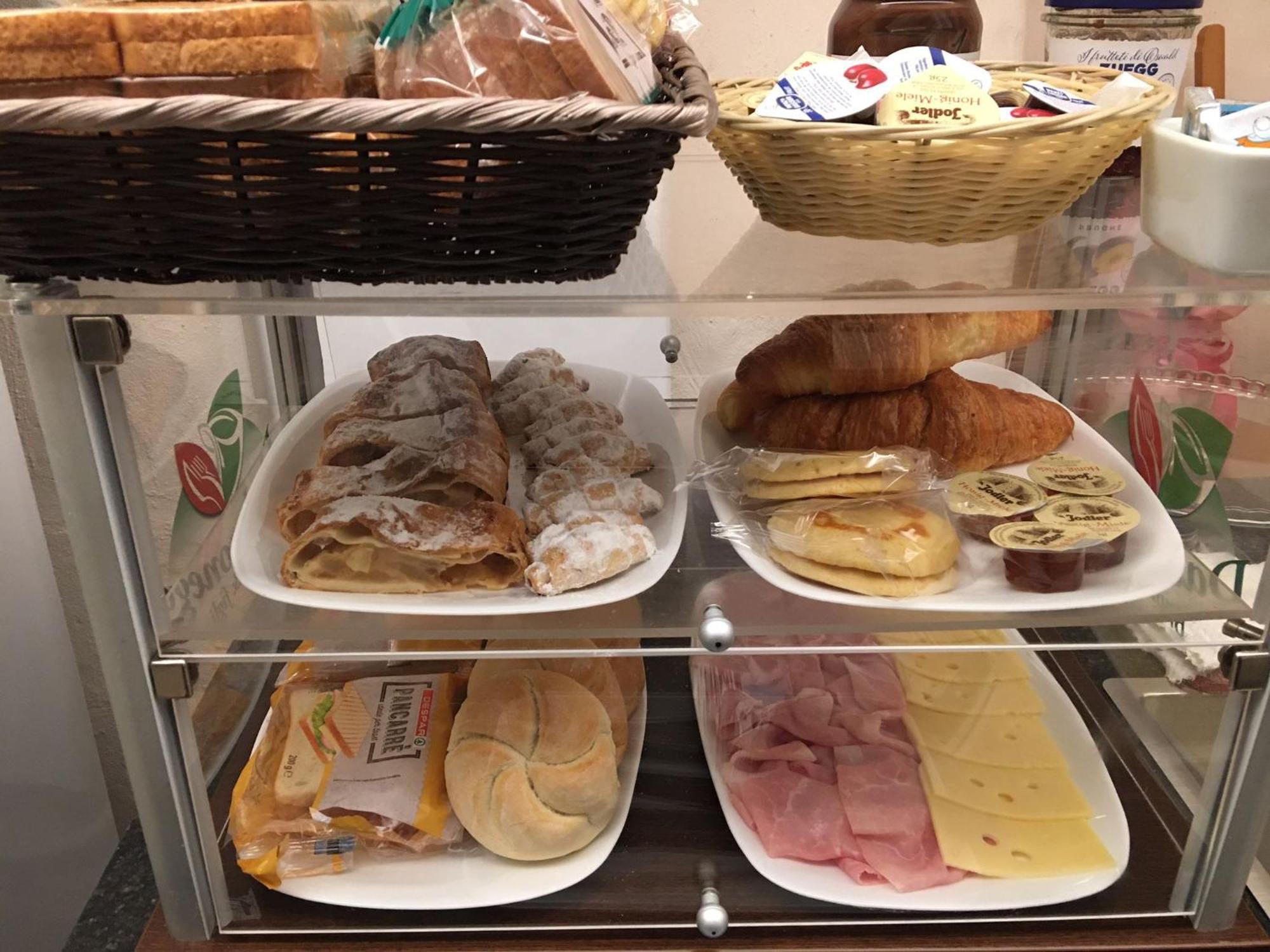 Alojamento de Acomodação e Pequeno-almoço Al Vicolo